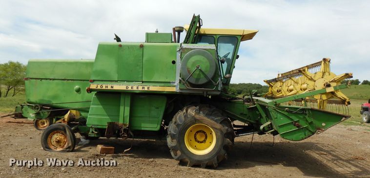 image for item FN9370 John Deere E6600 combine