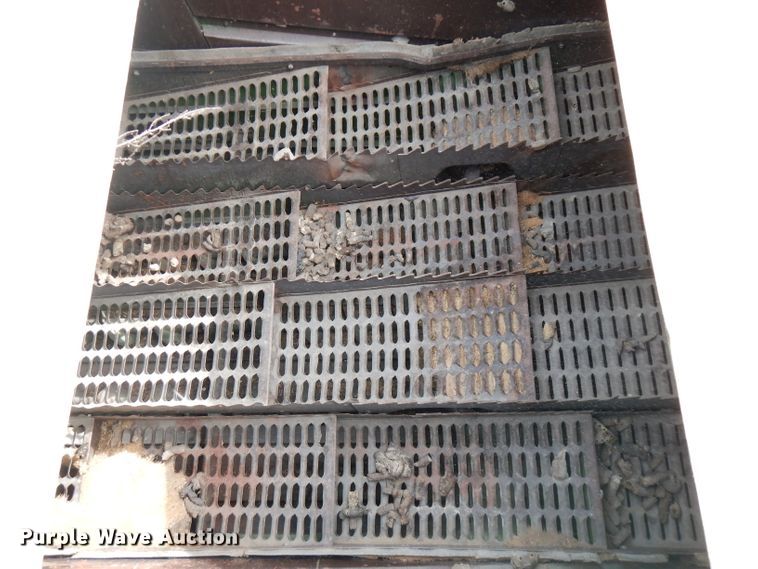 image for item FN9370 John Deere E6600 combine