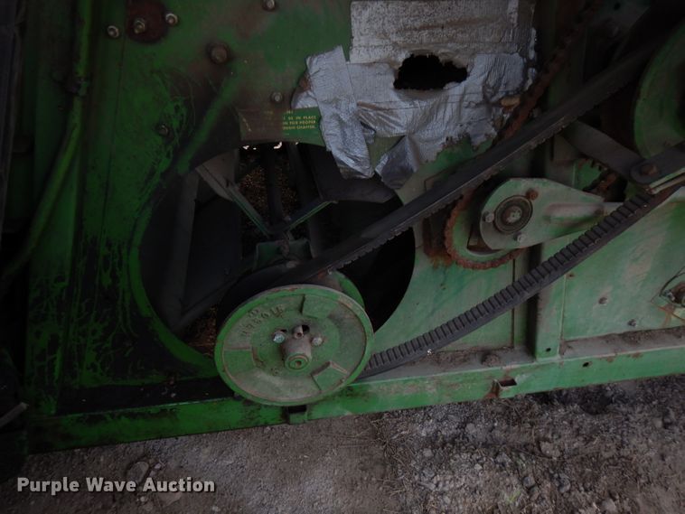 image for item FN9370 John Deere E6600 combine