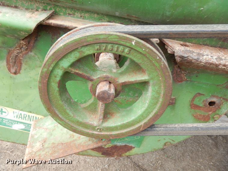 image for item FN9370 John Deere E6600 combine