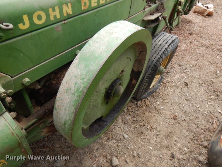 image for item FN9371 John Deere 224WS  small square baler