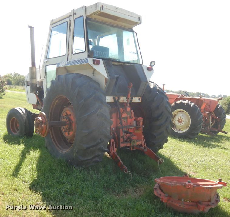 image for item FN9395 Case 2590  tractor