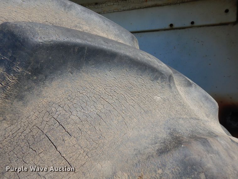 image for item FN9395 Case 2590  tractor