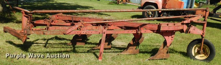 image for item FN9396 Case four bottom plow