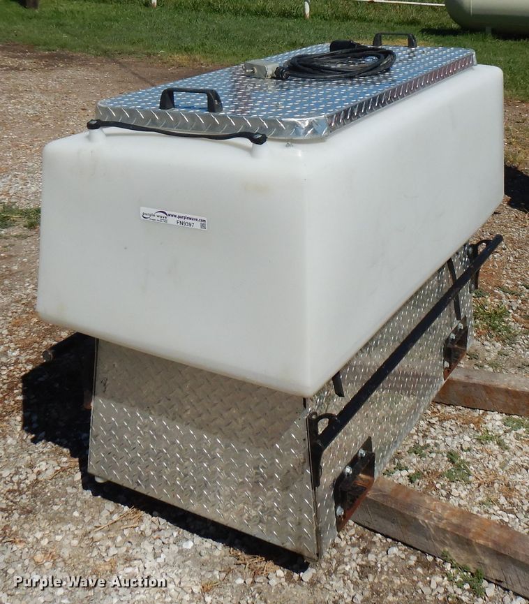 image for item FN9397 Feed Train UTV feeder