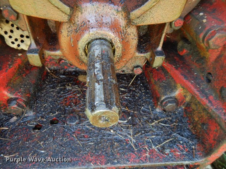 image for item FN9403 1981 International 1086  tractor