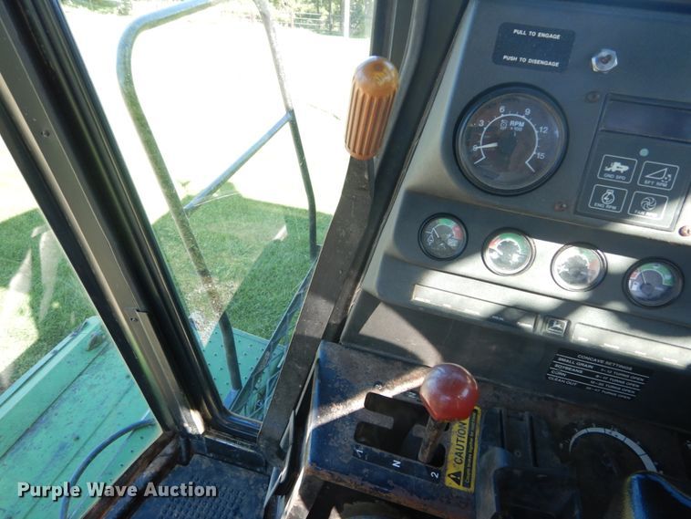 image for item GR9726 John Deere 6620 combine