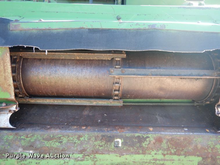 image for item GR9726 John Deere 6620 combine