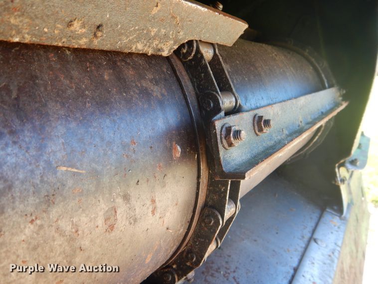 image for item GR9726 John Deere 6620 combine