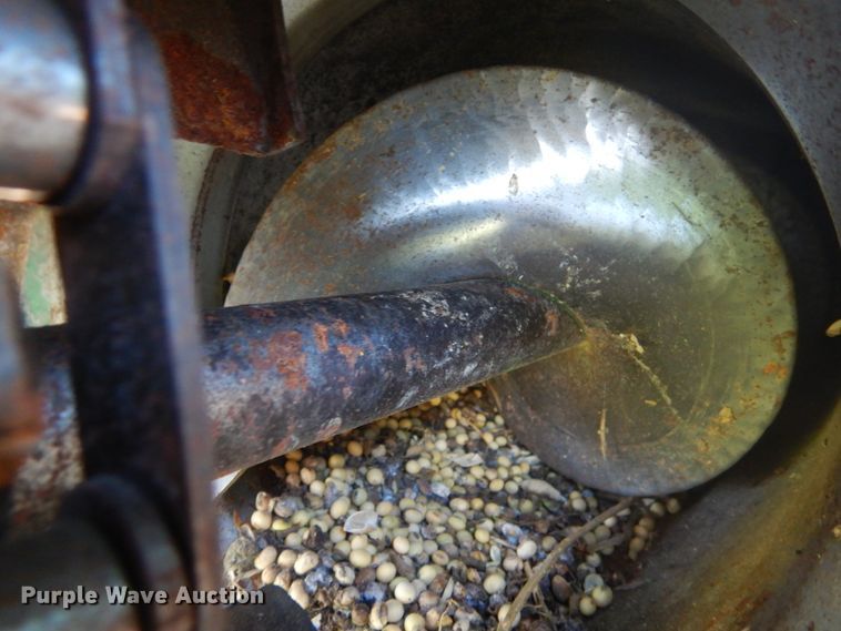 image for item GR9726 John Deere 6620 combine