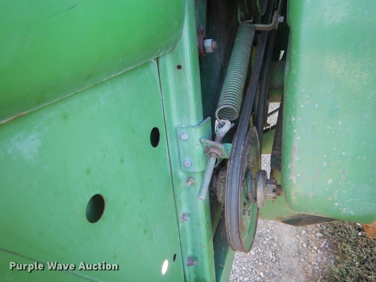 image for item GR9726 John Deere 6620 combine