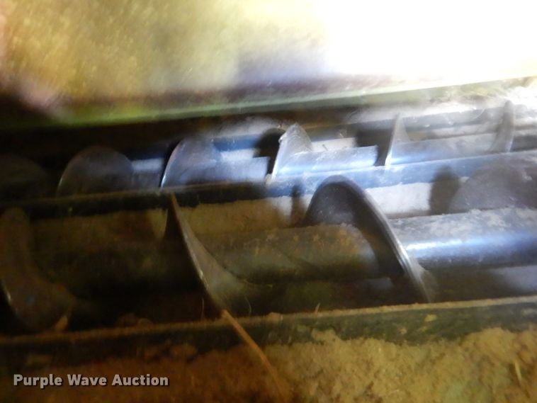 image for item GR9726 John Deere 6620 combine