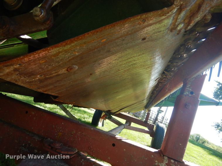 image for item GR9726 John Deere 6620 combine