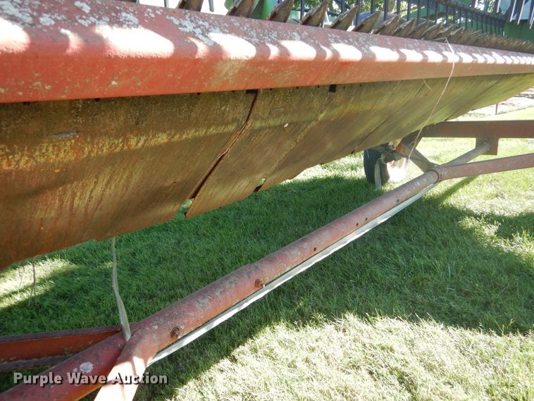 image for item GR9726 John Deere 6620 combine