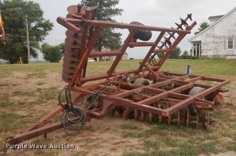 image for item GR9795 Sunflower off-set disk