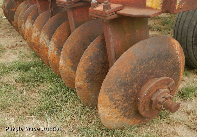 image for item GR9795 Sunflower off-set disk