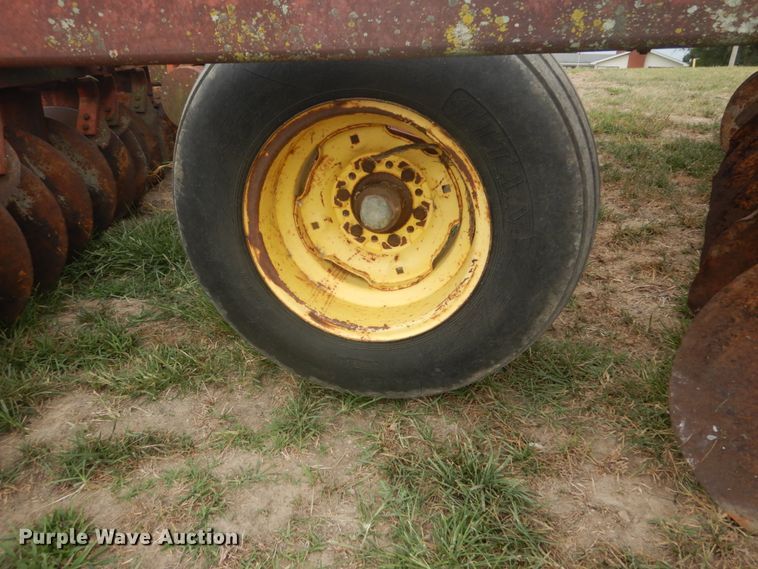 image for item GR9795 Sunflower off-set disk