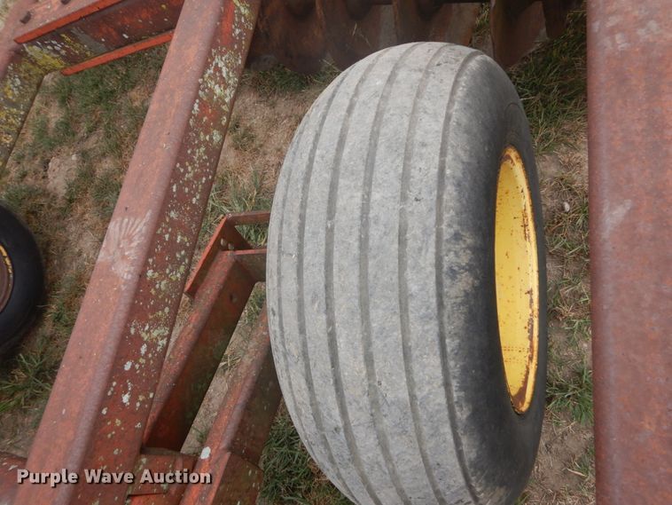 image for item GR9795 Sunflower off-set disk