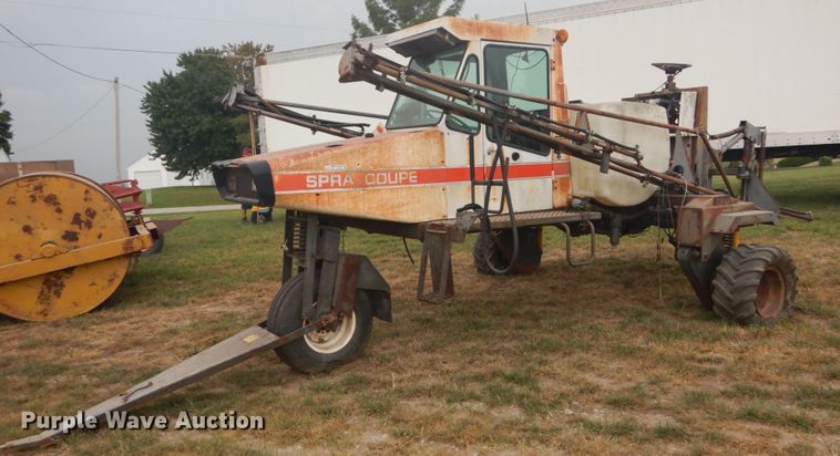 image for item GR9797 SpraCoupe 220 sprayer