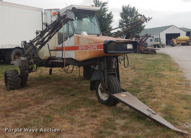 image for item GR9797 SpraCoupe 220 sprayer