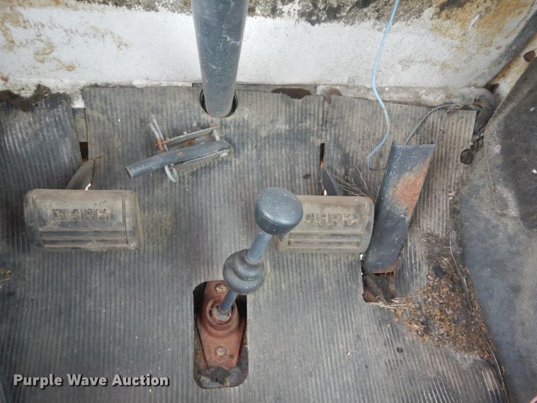 image for item GR9797 SpraCoupe 220 sprayer