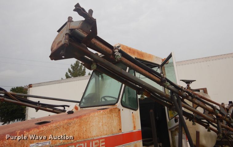 image for item GR9797 SpraCoupe 220 sprayer