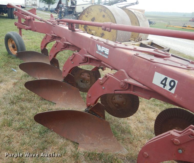 image for item GR9799 White Farm five bottom plow