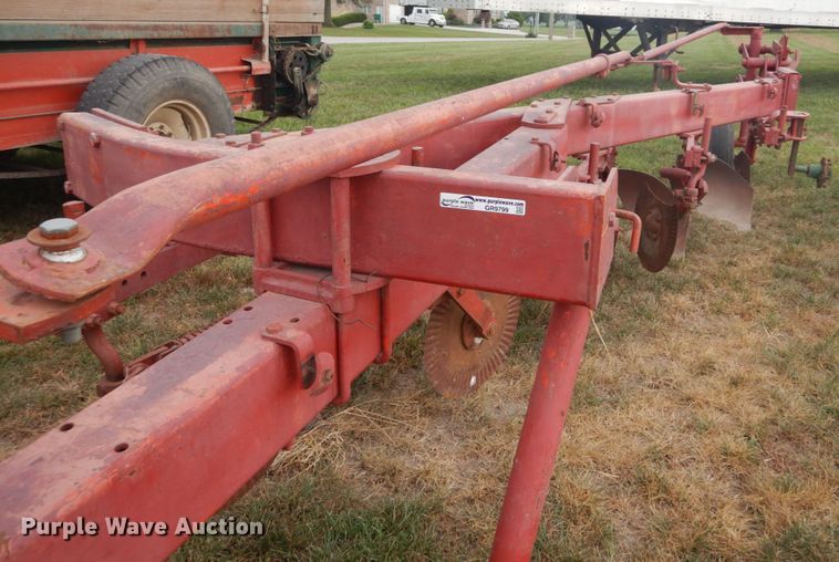 image for item GR9799 White Farm five bottom plow