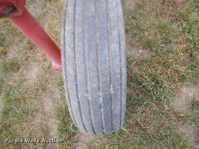 image for item GR9799 White Farm five bottom plow