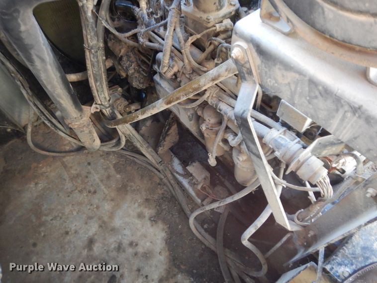 image for item HA9351 2006 Gleaner R65 combine