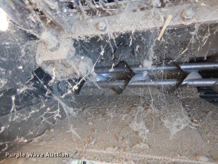 image for item HA9351 2006 Gleaner R65 combine