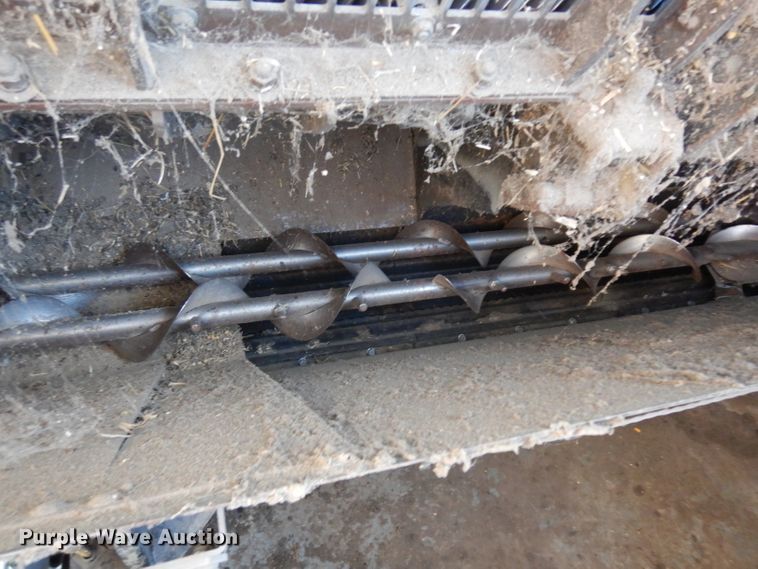 image for item HA9351 2006 Gleaner R65 combine