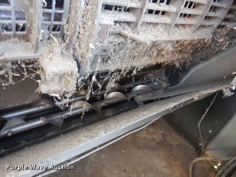 image for item HA9351 2006 Gleaner R65 combine