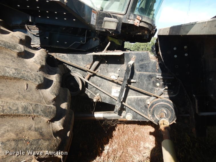 image for item HA9351 2006 Gleaner R65 combine