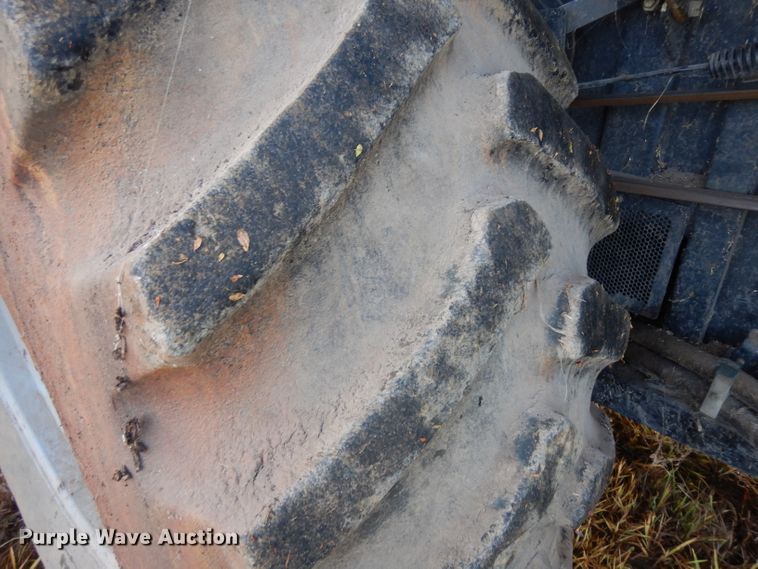 image for item HA9351 2006 Gleaner R65 combine