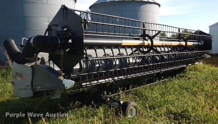 image for item HA9352 AGCO 8200 flex head