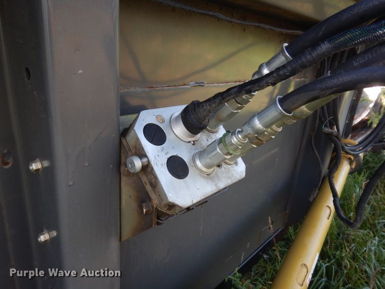 image for item HA9352 AGCO 8200 flex head