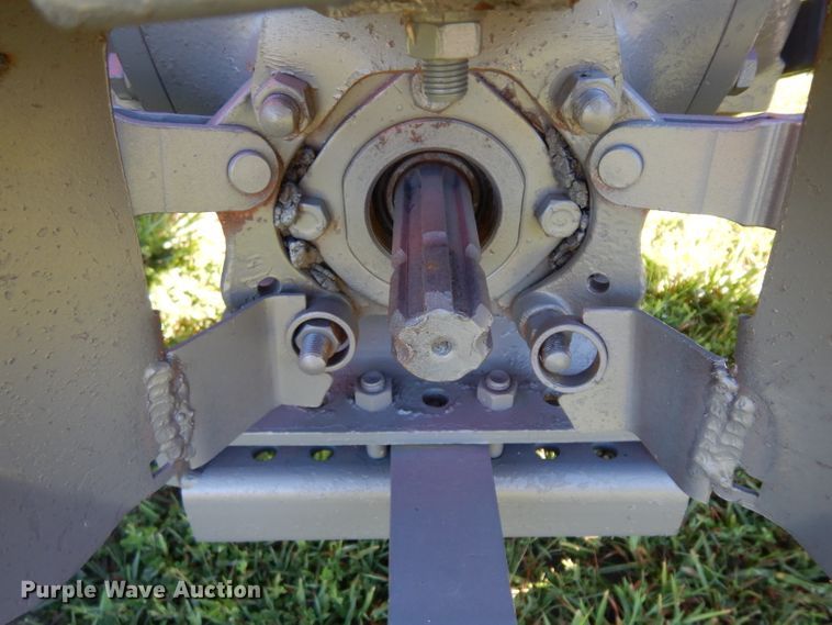 image for item HA9420 1975 Massey-Ferguson 235  tractor