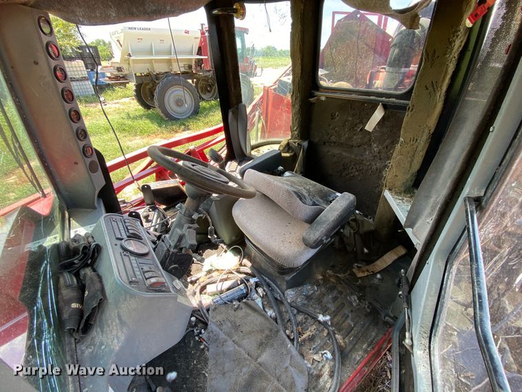 image for item HA9547 Case IH SPX3185 sprayer