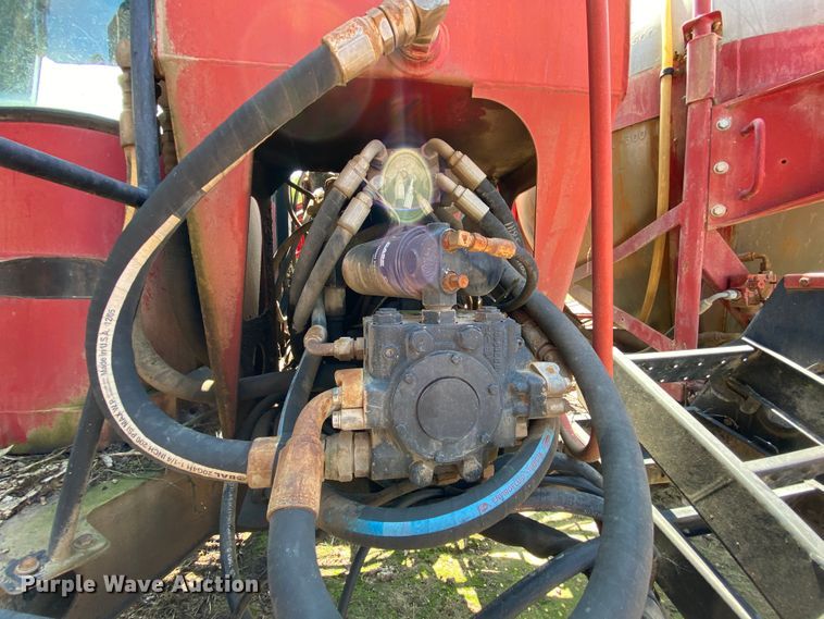 image for item HA9547 Case IH SPX3185 sprayer