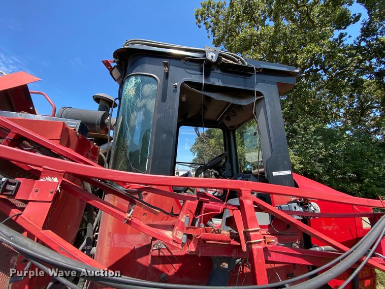 image for item HA9547 Case IH SPX3185 sprayer