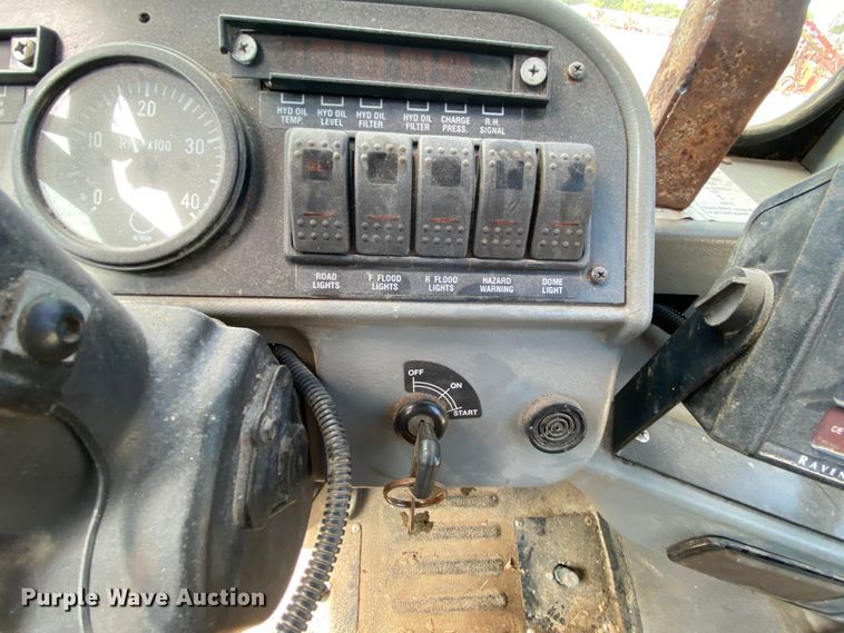 image for item HA9548 Case IH SPX3185 sprayer