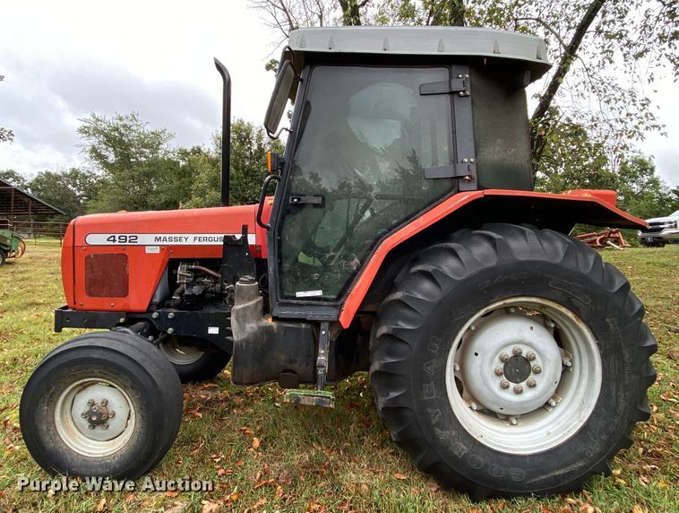 image for item HA9603 2010 Massey Ferguson  tractor