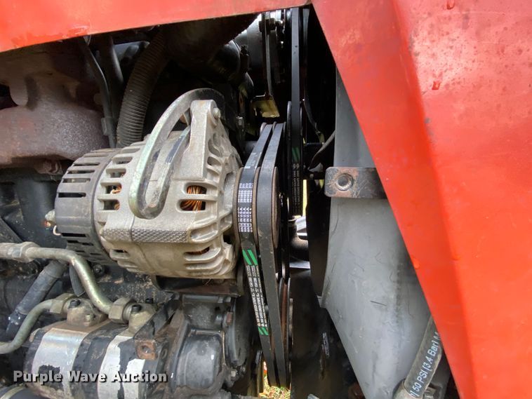 image for item HA9603 2010 Massey Ferguson  tractor