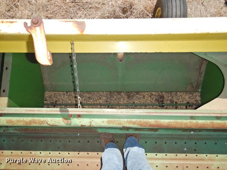 image for item HB9001 John Deere 520 grain drill