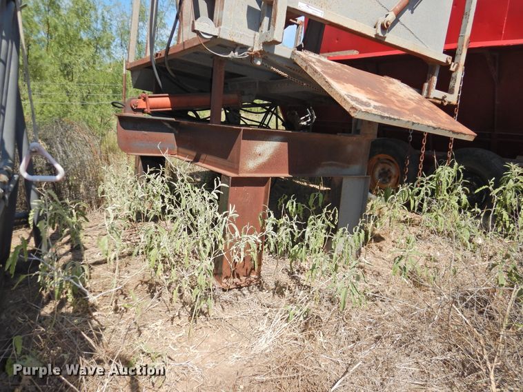 image for item HB9005 Calf table