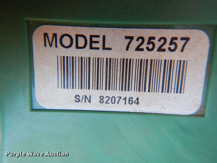 image for item HB9009 2010 John Deere 1720 no-till planter