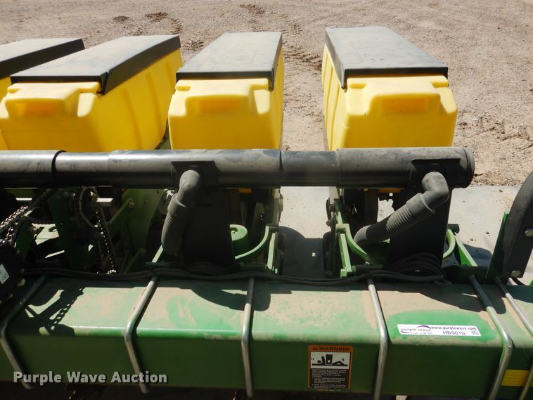 image for item HB9010 John Deere 1730 no-till planter