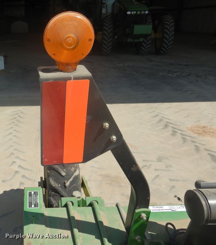 image for item HB9010 John Deere 1730 no-till planter