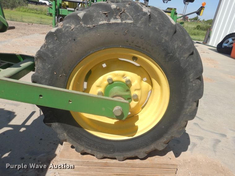 image for item HB9010 John Deere 1730 no-till planter